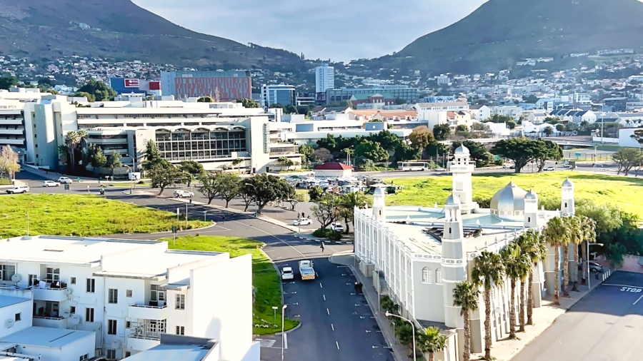 2 Bedroom Property for Sale in Zonnebloem Western Cape